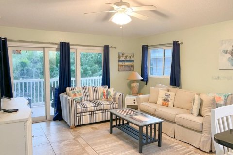 Duplex à vendre à Holmes Beach, Floride: 3 chambres, 97.92 m2 № 2101969 - photo 6