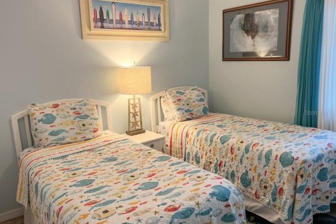 Duplex à vendre à Holmes Beach, Floride: 3 chambres, 97.92 m2 № 2101969 - photo 11