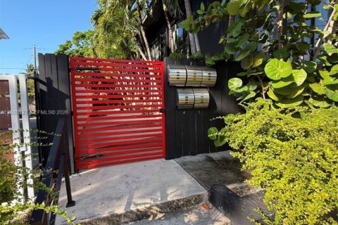 Townhouse in Miami, Florida 1 bedroom, 81.75 sq.m. № 2338614