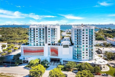 Condo in Miami, Florida, 1 bedroom  № 1865058 - photo 8
