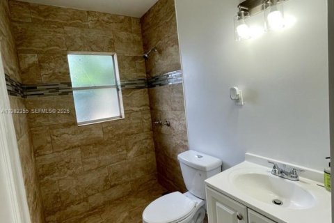 Снять в аренду виллу или дом в Форт-Лодердейл, Флорида 2 спальни, 194.54м2, № 2045260 - фото 9