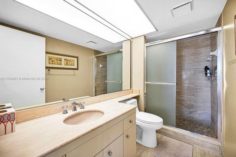 Купить кондоминиум в Авентура, Флорида 2 спальни, 175.31м2, № 1692474 - фото 7