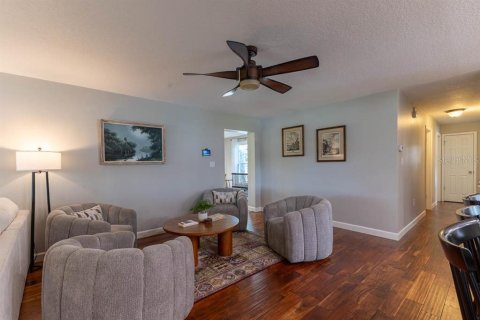 Casa en venta en Lake Helen, Florida, 3 dormitorios, 160.72 m2 № 2200929 - foto 27