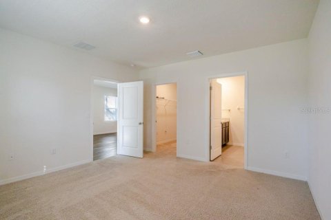 House in Tampa, Florida 3 bedrooms, 140.84 sq.m. № 2236515 - photo 23