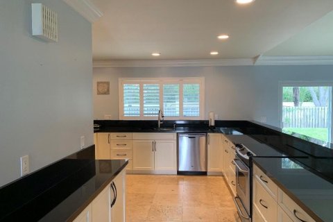 Villa ou maison à louer à Boca Raton, Floride: 3 chambres, 172.33 m2 № 2431259 - photo 14