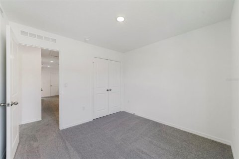 Townhouse in Oviedo, Florida 4 bedrooms, 170.57 sq.m. № 2092218 - photo 26