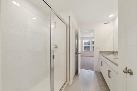 Townhouse in Oviedo, Florida 4 bedrooms, 170.57 sq.m. № 2092218 - photo 21