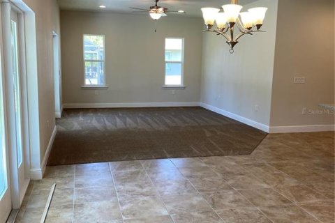 House in North Port, Florida 3 bedrooms, 208.84 sq.m. № 1609484 - photo 4