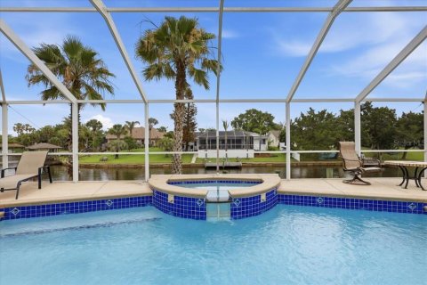 House in Palm Coast, Florida 3 bedrooms, 188.5 sq.m. № 2195765 - photo 4