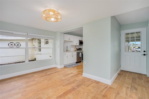 Villa ou maison à vendre à Ormond Beach, Floride: 2 chambres, 72.84 m2 № 1909627 - photo 11