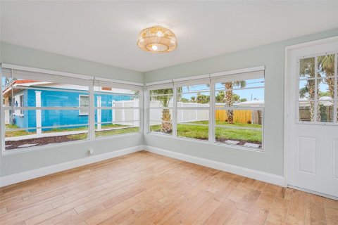 Villa ou maison à vendre à Ormond Beach, Floride: 2 chambres, 72.84 m2 № 1909627 - photo 9