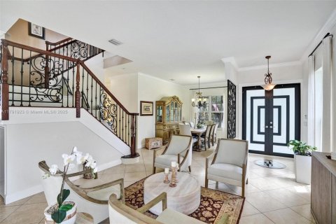 House in Miramar, Florida 5 bedrooms, 286.14 sq.m. № 1738464 - photo 2