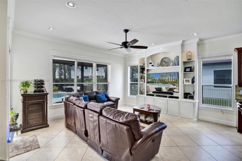 House in Miramar, Florida 5 bedrooms, 286.14 sq.m. № 1738464 - photo 8