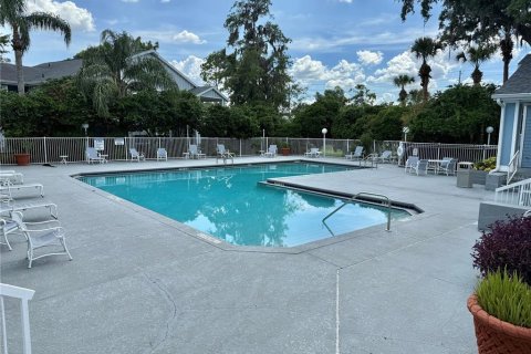 Condominio en venta en Lake Mary, Florida, 1 dormitorio, 60.2 m2 № 1793212 - foto 13