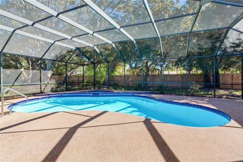 Villa ou maison à vendre à Largo, Floride: 4 chambres, 299.7 m2 № 2436760 - photo 2
