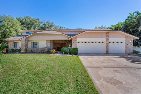 Villa ou maison à Largo, Floride 4 chambres, 299.7 m2 № 2436760