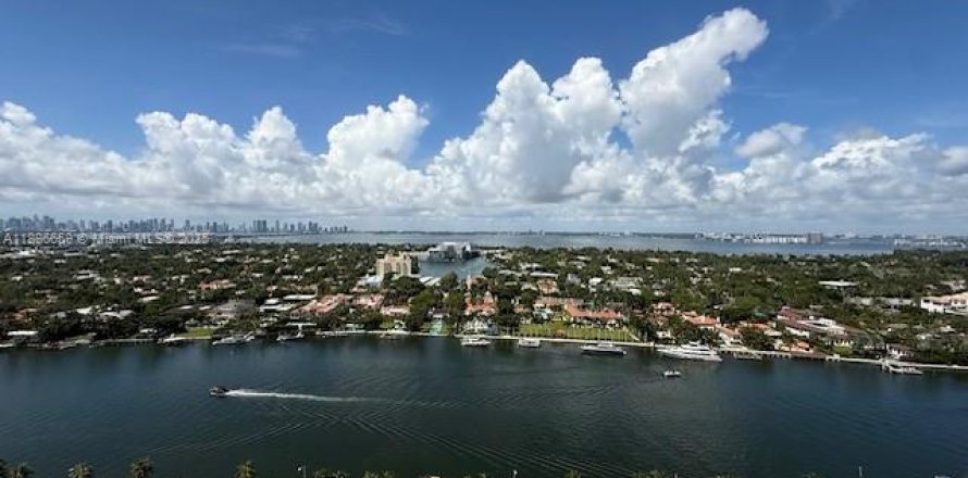 Condo à Miami Beach, Floride, 2 chambres  № 1933373