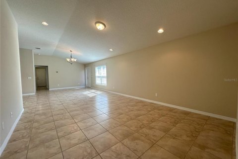 Casa en alquiler en Orlando, Florida, 3 dormitorios, 159.79 m2 № 1909411 - foto 12