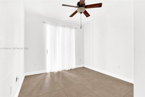 Condo in Doral, Florida, 3 bedrooms  № 2068562 - photo 27