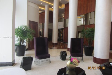 Condominio en alquiler en Bal Harbour, Florida, 3 dormitorios, 209.96 m2 № 2018162 - foto 13