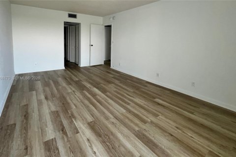 Condominio en venta en Sunny Isles Beach, Florida, 2 dormitorios, 126.07 m2 № 2029524 - foto 19