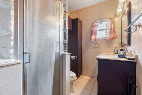 Casa en venta en North Miami Beach, Florida, 3 dormitorios, 110 m2 № 1699134 - foto 12