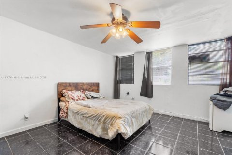 Casa en venta en North Miami Beach, Florida, 3 dormitorios, 110 m2 № 1699134 - foto 13