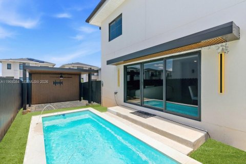 Villa ou maison à Florida City, Floride 5 chambres, 168.15 m2 № 2090080