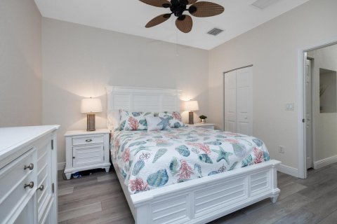 Townhouse in Stuart, Florida 3 bedrooms, 159.7 sq.m. № 2244922 - photo 24