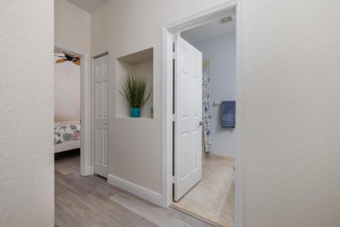Townhouse in Stuart, Florida 3 bedrooms, 159.7 sq.m. № 2244922 - photo 21