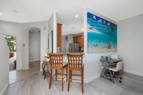 Townhouse in Stuart, Florida 3 bedrooms, 159.7 sq.m. № 2244922 - photo 7
