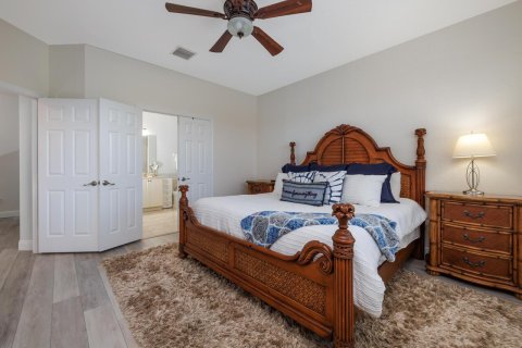 Townhouse in Stuart, Florida 3 bedrooms, 159.7 sq.m. № 2244922 - photo 14