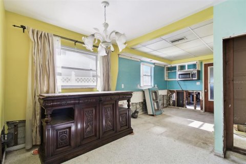 House in Madeira Beach, Florida 3 bedrooms, 157.66 sq.m. № 1554971 - photo 19