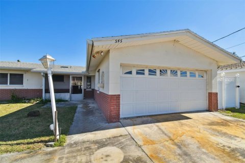 House in Madeira Beach, Florida 3 bedrooms, 157.66 sq.m. № 1554971 - photo 6