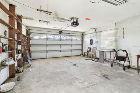 House in Madeira Beach, Florida 3 bedrooms, 157.66 sq.m. № 1554971 - photo 25