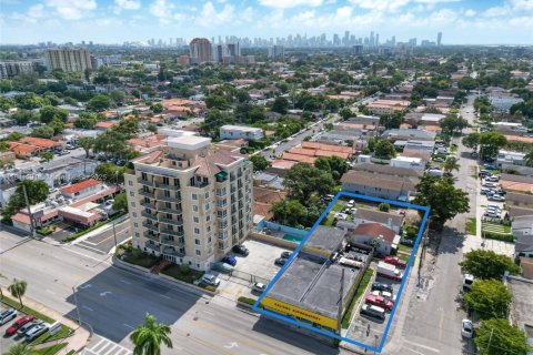 Immobilier commercial à vendre à Miami, Floride № 2059737 - photo 4