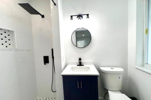Villa ou maison à vendre à North Miami, Floride: 3 chambres, 152.73 m2 № 2403981 - photo 23