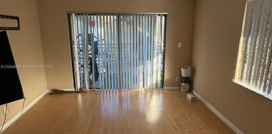 Condo à West Palm Beach, Floride, 1 chambre  № 2170568