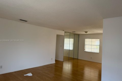 Copropriété à louer à West Palm Beach, Floride: 1 chambre, 72 m2 № 2170568 - photo 8