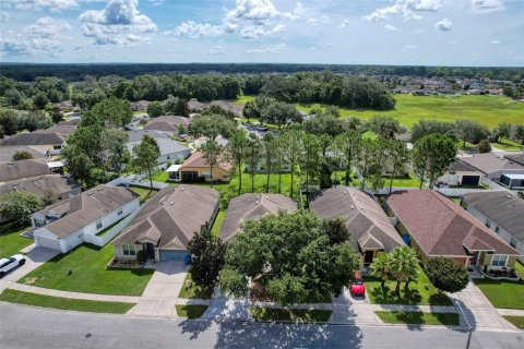 House in Brooksville, Florida 4 bedrooms, 156.45 sq.m. № 1829488 - photo 24