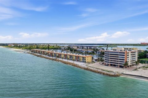 Купить кондоминиум в Сарасота, Флорида 6 комнат, 158.86м2, № 2092610 - фото 3