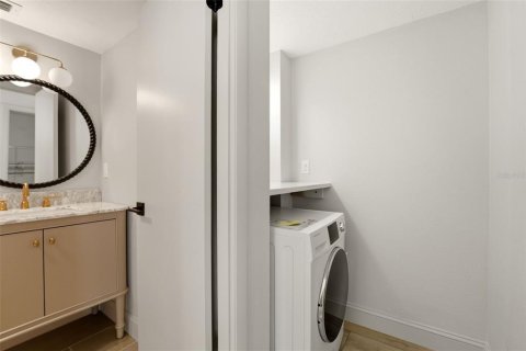Купить кондоминиум в Сарасота, Флорида 6 комнат, 158.86м2, № 2092610 - фото 18