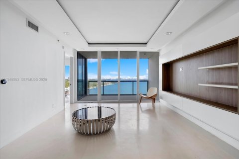 Снять в аренду кондоминиум в Майами, Флорида 2 спальни, 109.07м2, № 2005324 - фото 13