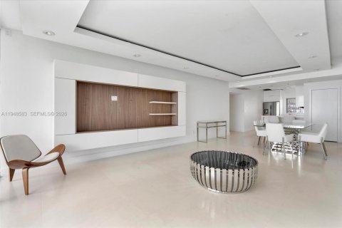 Снять в аренду кондоминиум в Майами, Флорида 2 спальни, 109.07м2, № 2005324 - фото 14