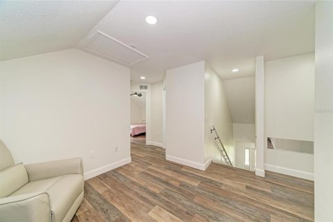 Casa en venta en Bradenton, Florida, 5 dormitorios, 183.3 m2 № 2310295 - foto 25