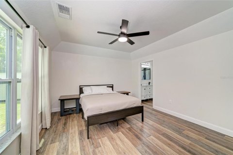 Casa en venta en Bradenton, Florida, 5 dormitorios, 183.3 m2 № 2310295 - foto 18