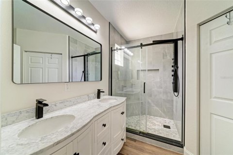 Casa en venta en Bradenton, Florida, 5 dormitorios, 183.3 m2 № 2310295 - foto 21