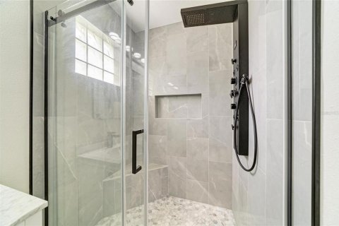Casa en venta en Bradenton, Florida, 5 dormitorios, 183.3 m2 № 2310295 - foto 22