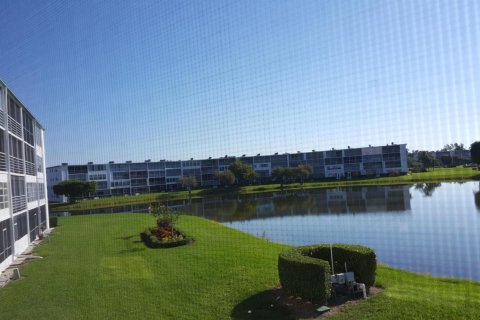 Copropriété à louer à Boca Raton, Floride: 2 chambres, 81.75 m2 № 2251908 - photo 21