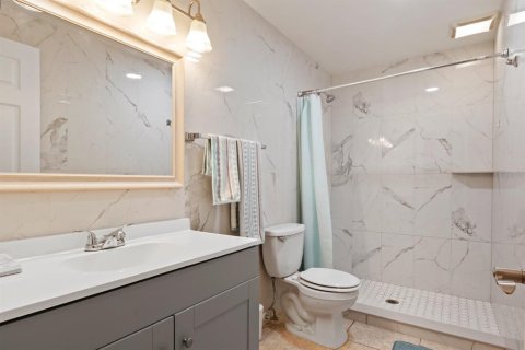 Appartement à louer à Sarasota, Floride: 2 chambres, 92.9 m2 № 435681 - photo 13